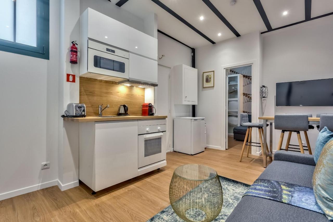 114 - Urban Saint Denis Couture Apartment Париж Екстериор снимка